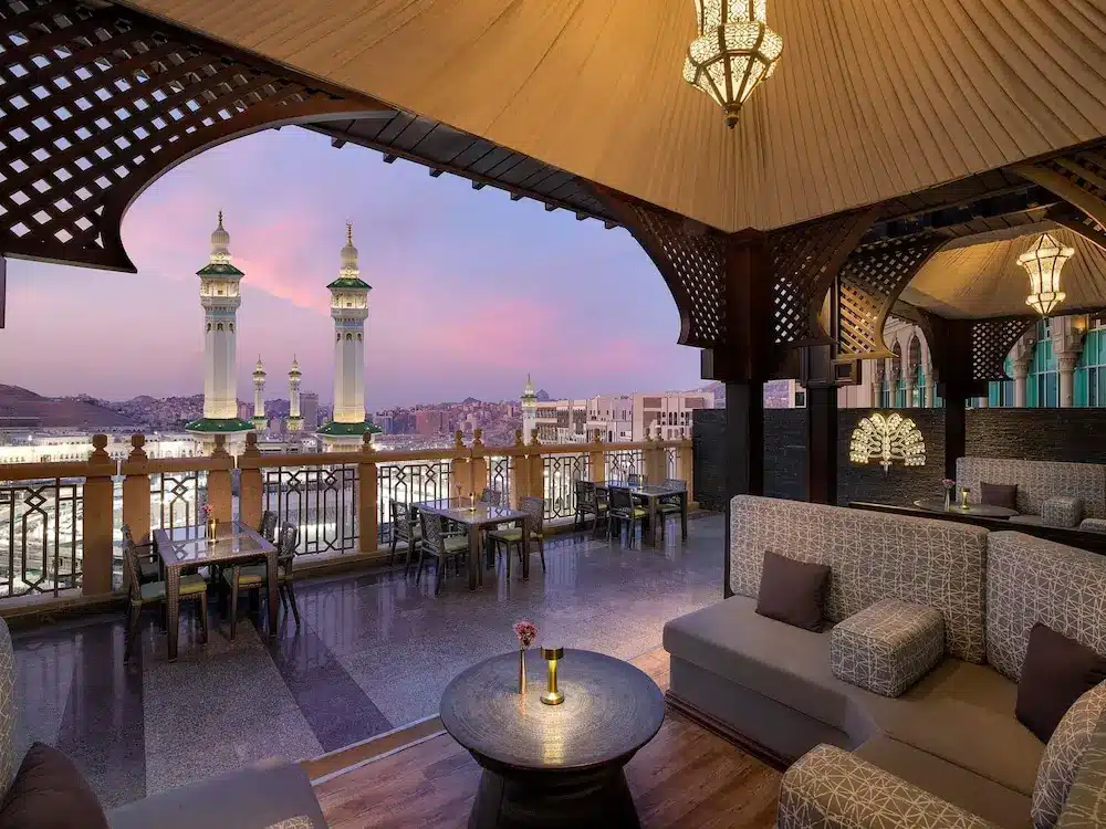 استقبال ولوبي