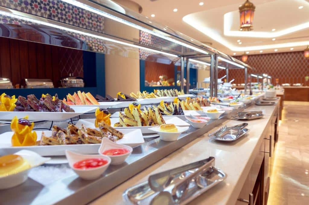 المطاعم وتجارب الطعام