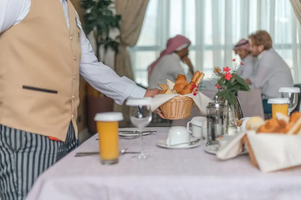 خدمة الإفطار