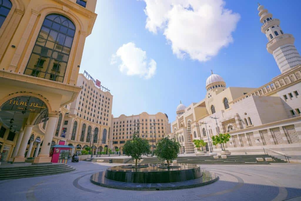 واجهة ومداخل الفندق